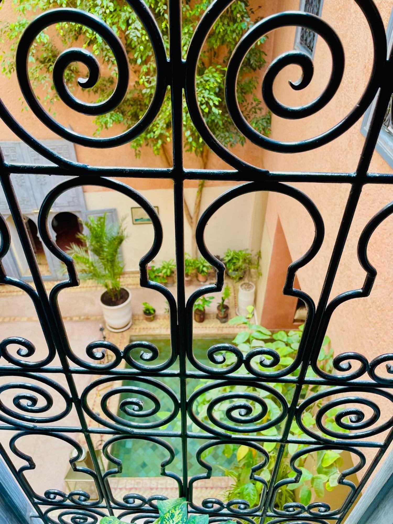 Exclusive And Stylish 4-Bedroom Riad With Plunge Pool Marrakesh Exterior photo